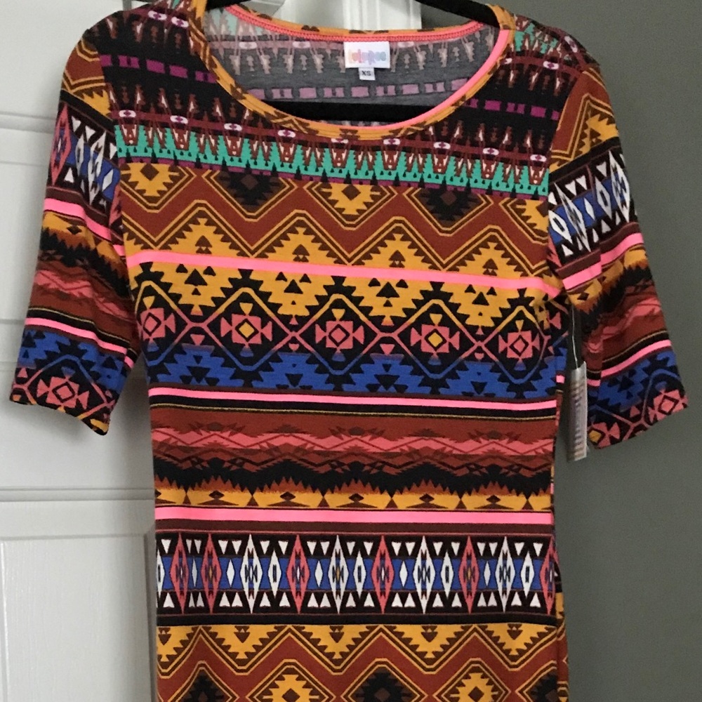 NWT XS Vintage Lularoe Aztec Julia